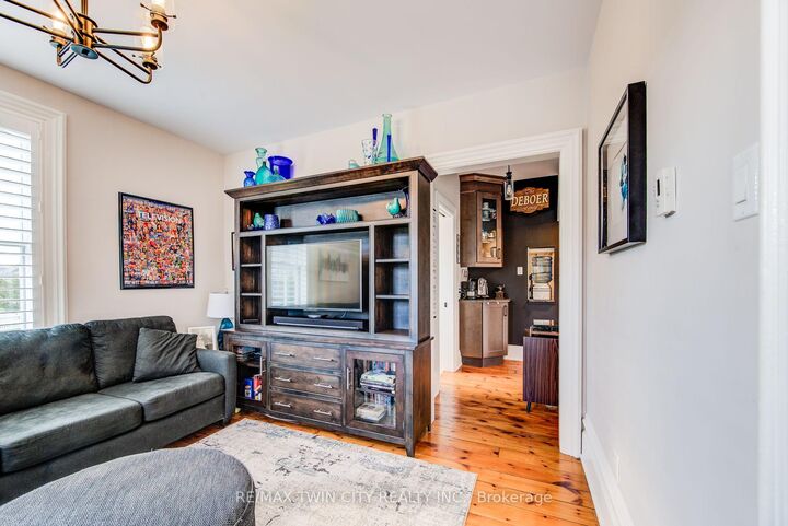 Property Photo: 920 Orr Court ON N2R 1R4