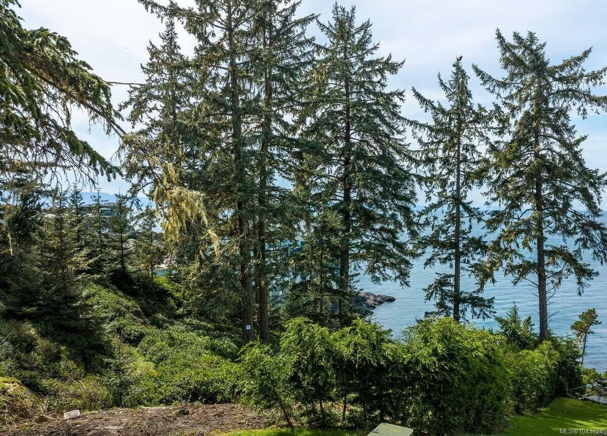 Photo de la propriété:  1030 Roxview Crt  BC V9Z 1L8 