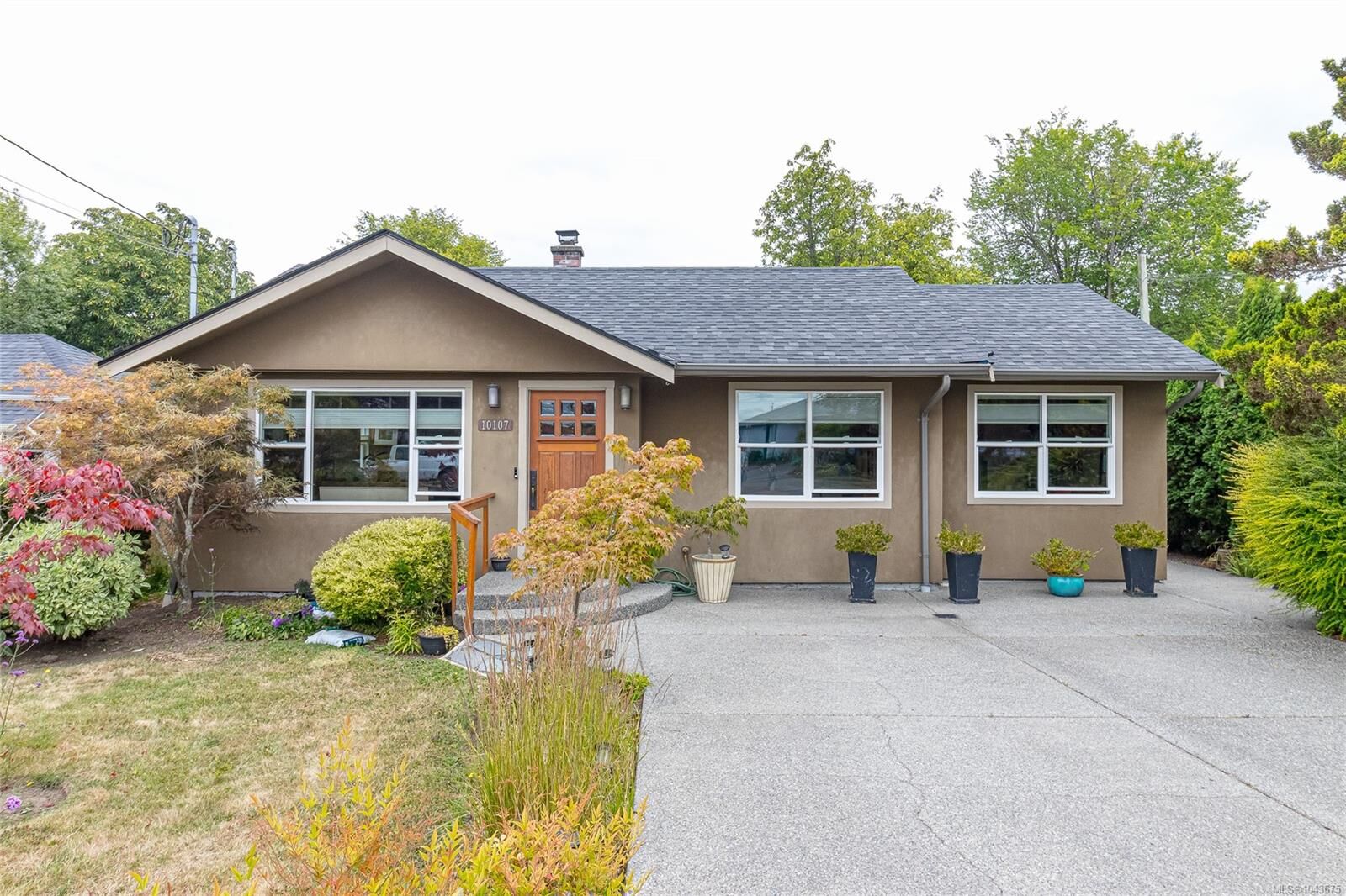 Property Photo: 10107 Third St BC V8L 3B4