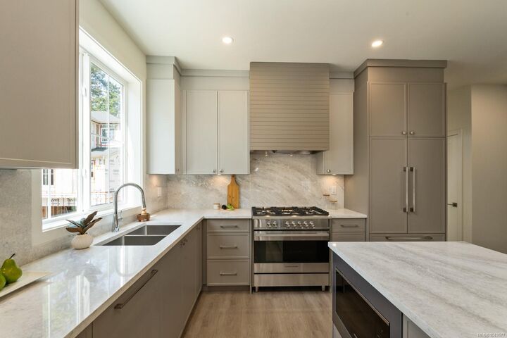 Property Photo: 2770 Vantilburg Cres #104 BC V9B 3K4