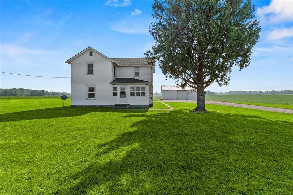Property Photo:  19456 County Road 25  OH 43331 