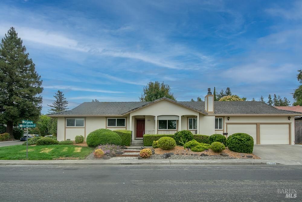 Property Photo: 6356 San Francisco Court CA 94928