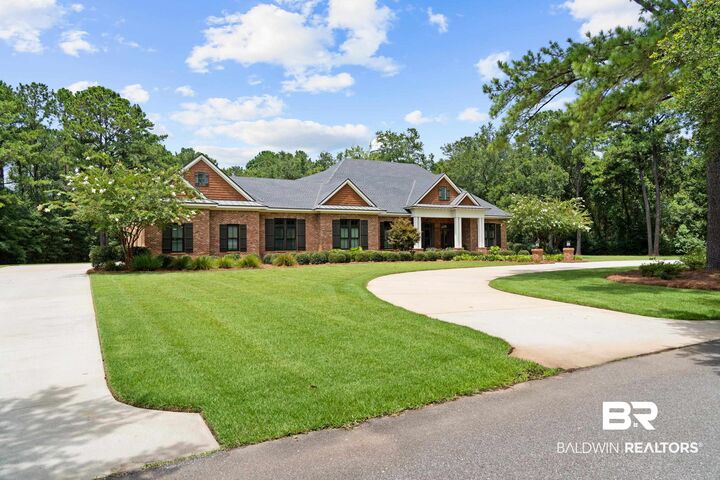 Property Photo:  7045 Oak Point Lane  AL 36532 