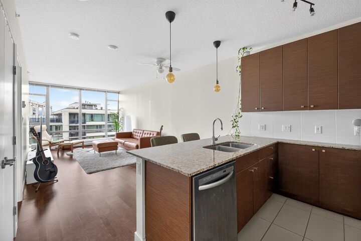 Property Photo: 7360 Elmbridge Way 1507 BC V6X 0A5