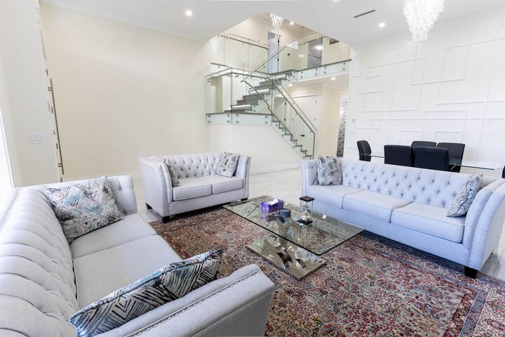 Property Photo: 15640 93A Avenue BC V4N 3B4