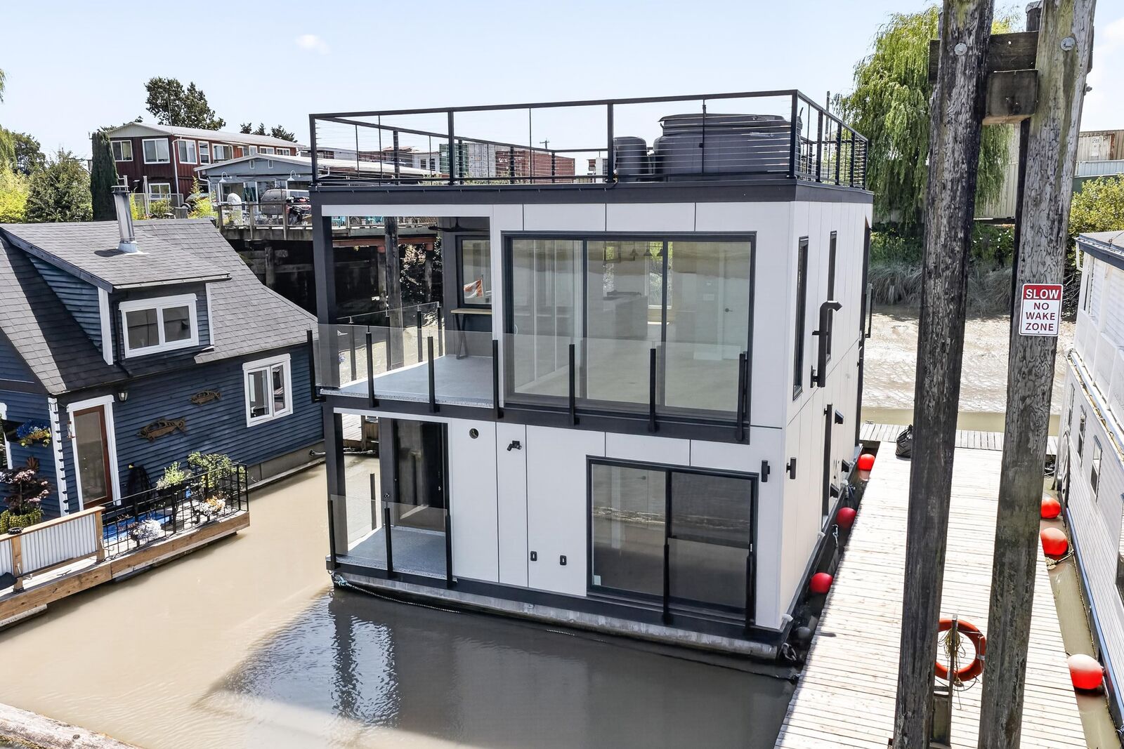 Property Photo: 3871 W River Road 10 BC V4K 5E9