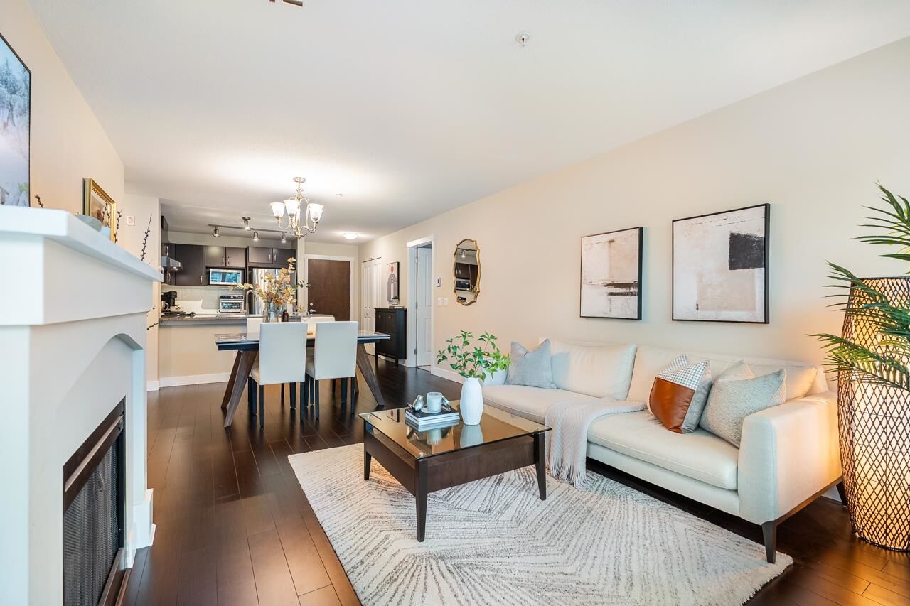 Property Photo: 3110 Dayanee Springs Boulevard 302 BC V3E 0B4