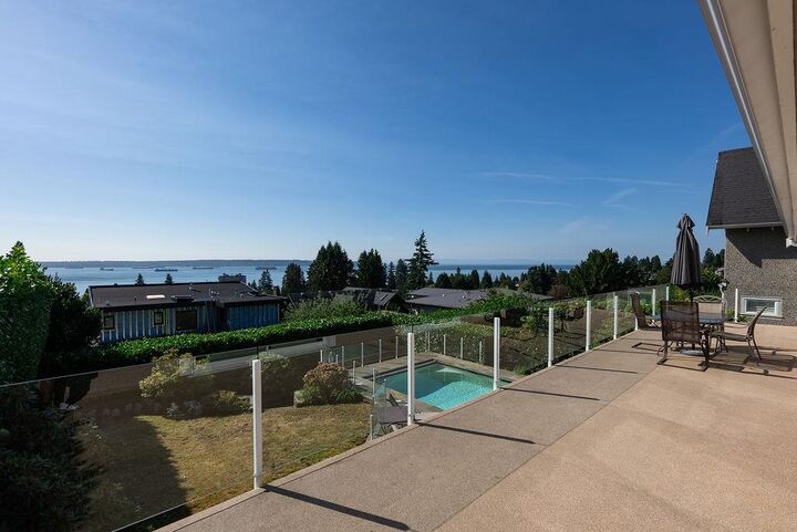 2316 Nelson Avenue — photo 1