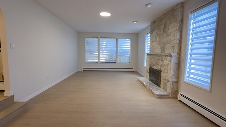 Property Photo:  8711 Cullen Crescent  BC V6Y 2W9 