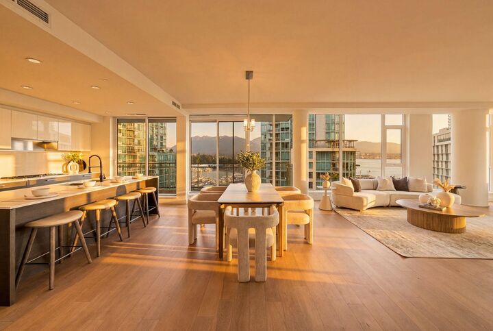 Property Photo: 1409 W Pender Street 802 BC V6G 2S3