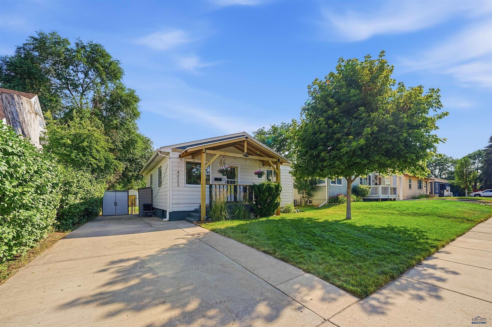 Property Photo: 4023 W Omaha SD 57702