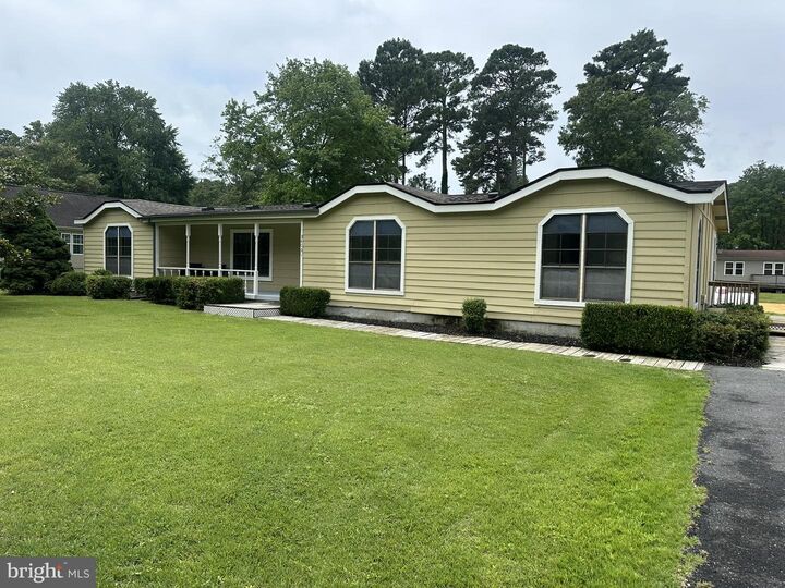 Property Photo:  34061 Red Oak Drive  DE 19945 