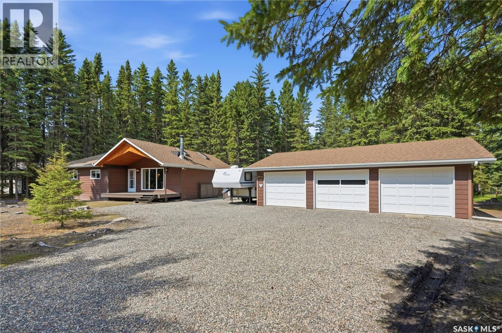 Property Photo: 23 Saskatchewan Drive SK S0J 3E0