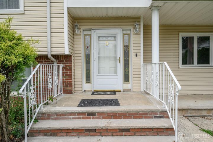 Property Photo: 3 Charles Court NJ 08820