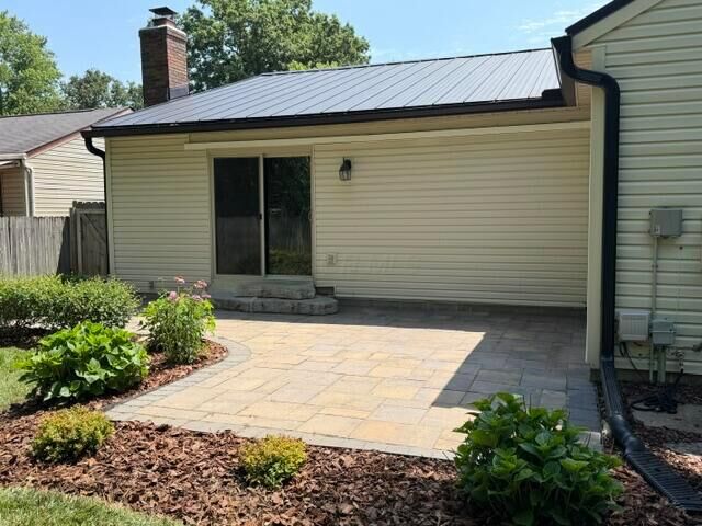 Property Photo: 8221 Longhorn Road OH 43065