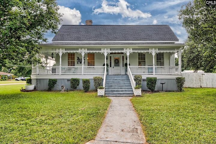 Property Photo:  103 Miller  SC 29847-2055 