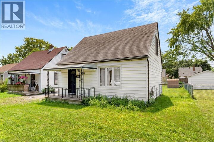 Property Photo: 1315 Partington Avenue ON N9B 2P5