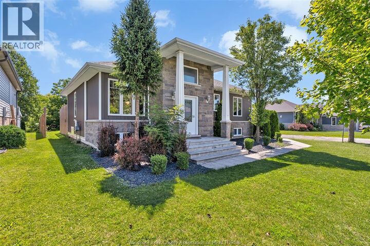 Property Photo: 10 Lisa Street ON N0P 2P0