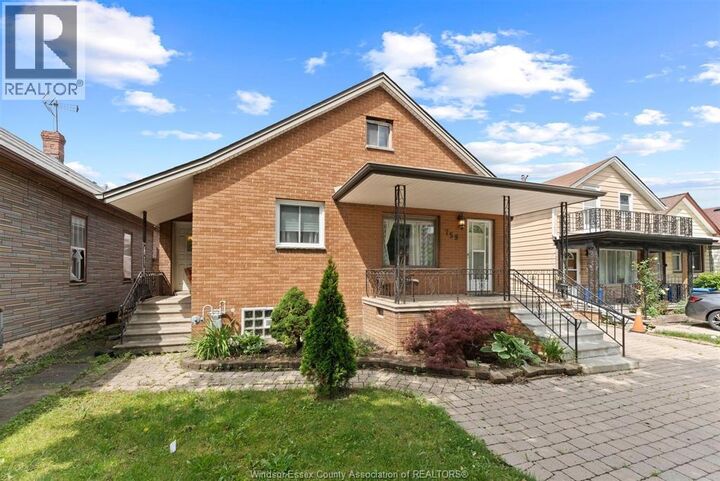 Property Photo: 759 Glengarry Avenue ON N9A 1R4