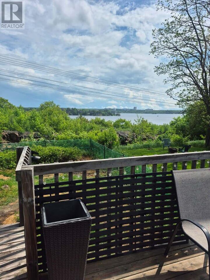 Property Photo:  953 Howey Drive Unit# 3  ON P3B 1H3 