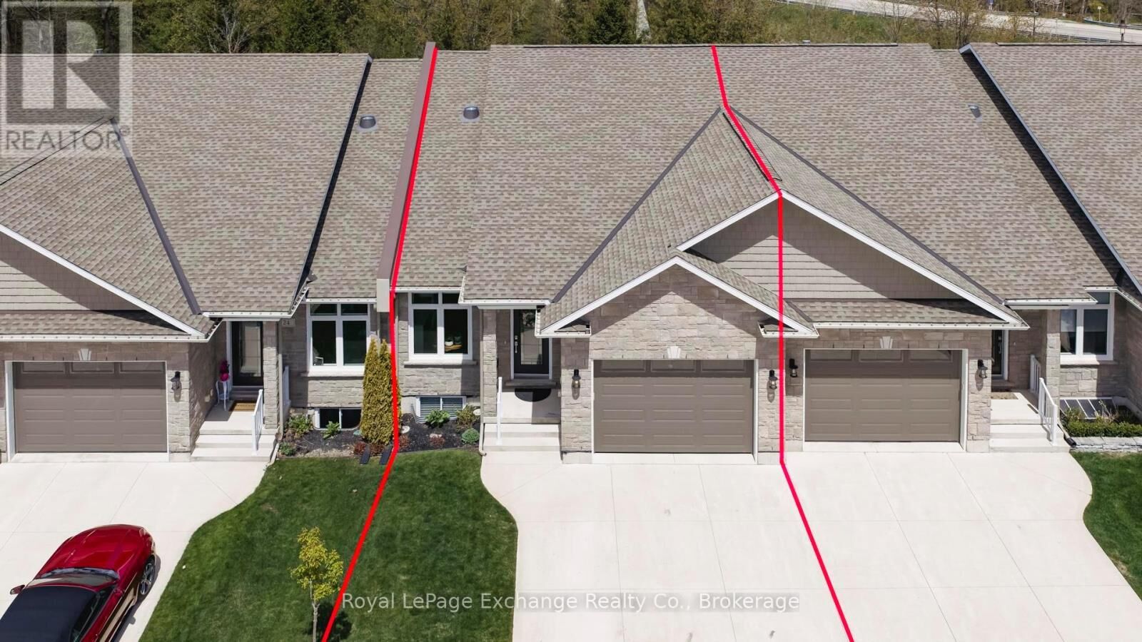 Property Photo: 552 Durham Street 25 ON N2Z 0G5