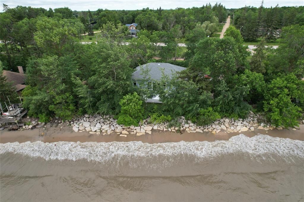 Property Photo: 193 Community Road MB R0C 2B0