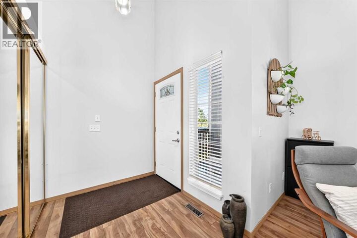 Property Photo: 3628 Catalina Boulevard Northeast AB T1Y 6W6