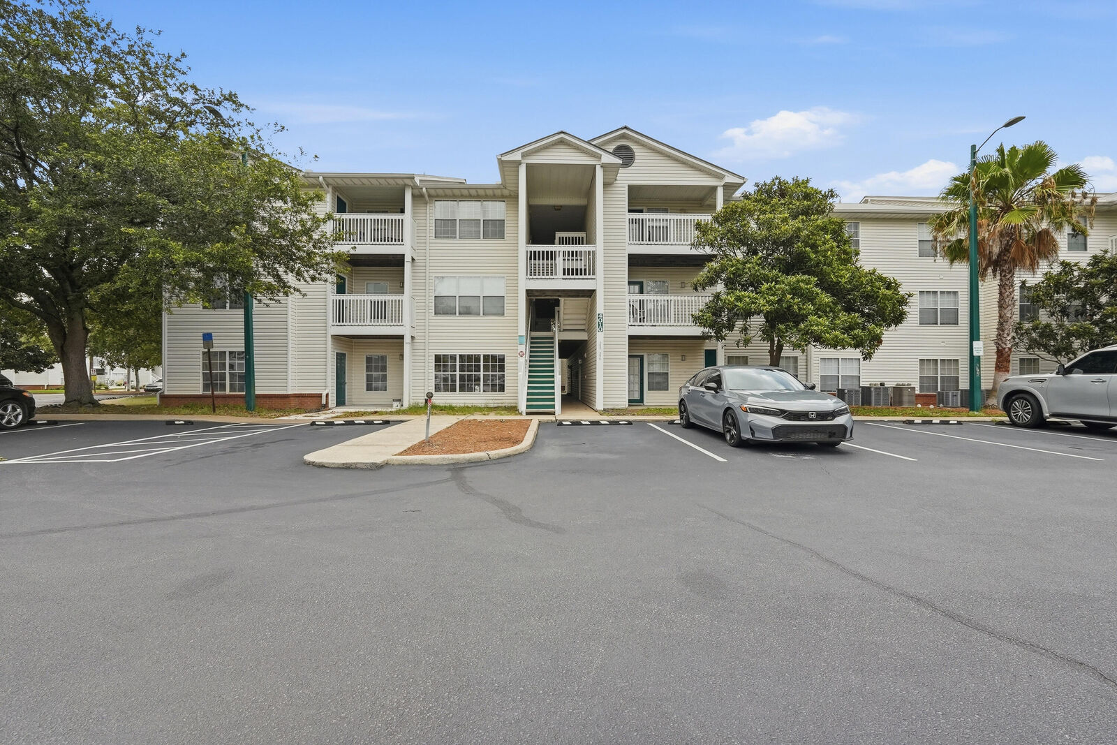 Property Photo:  4010 Dancing Cloud Court 400  FL 32540 