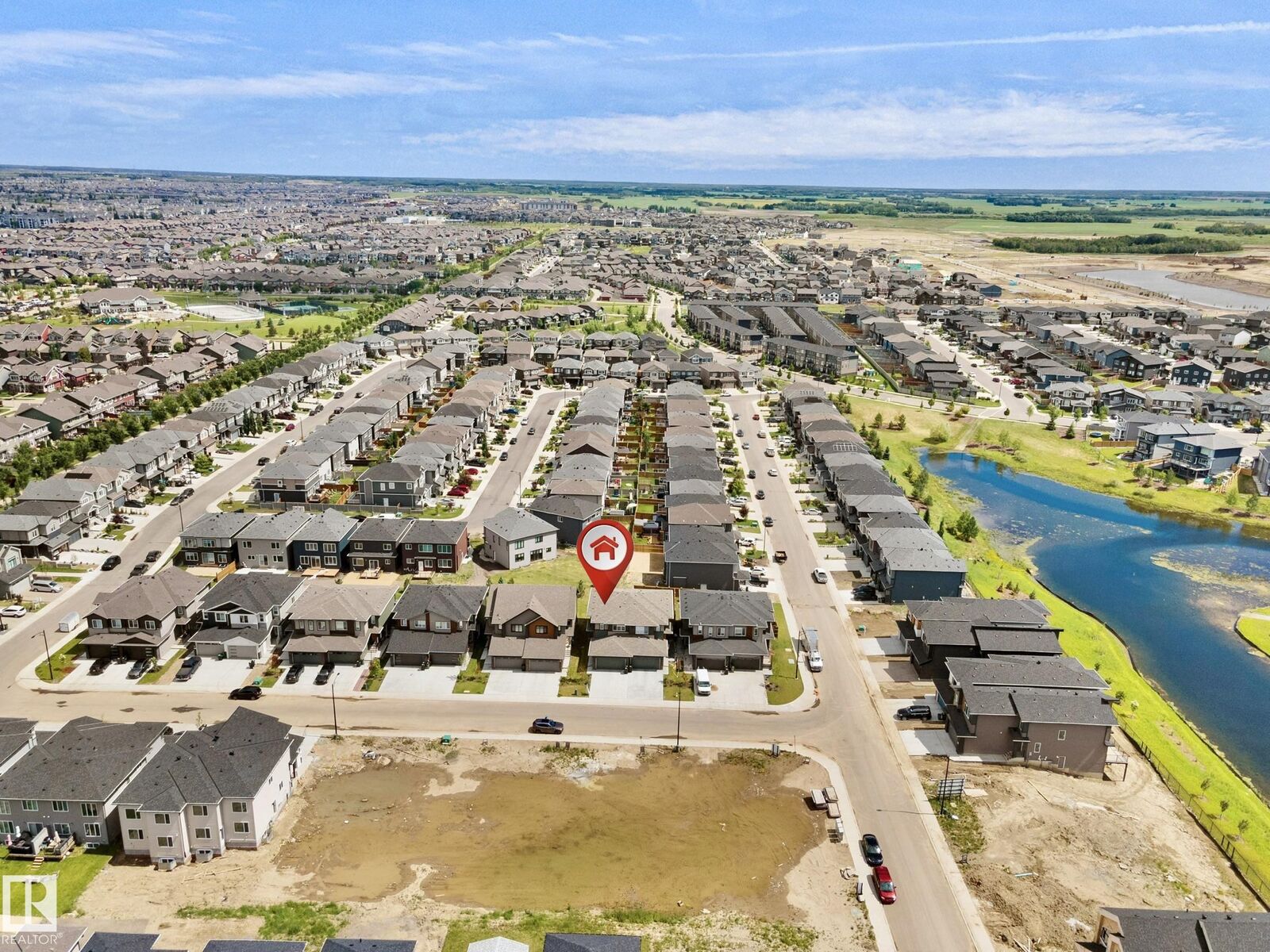 Property Photo: 8523 Mayday Run SW AB T6X 3E9