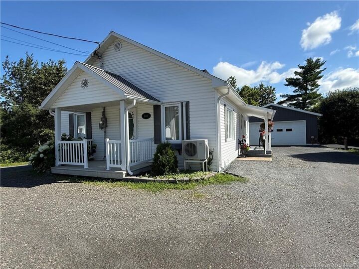 466 Main Street — photo 1