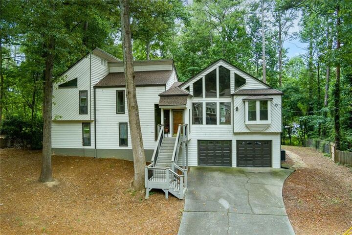 Property Photo: 4910 Tremont Drive NE GA 30066