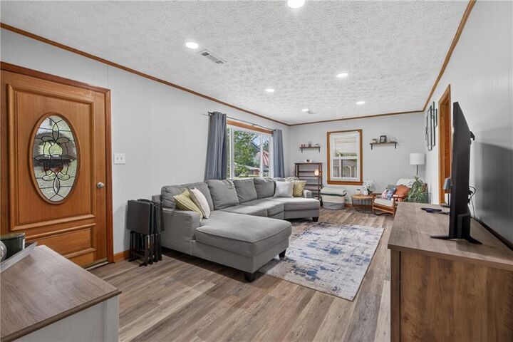 Property Photo: 14 Don Dr NE GA 30165
