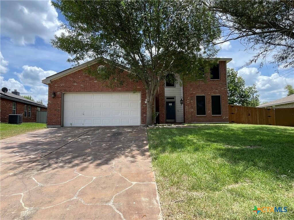 Property Photo:  925 Mustang Trail  TX 76548 