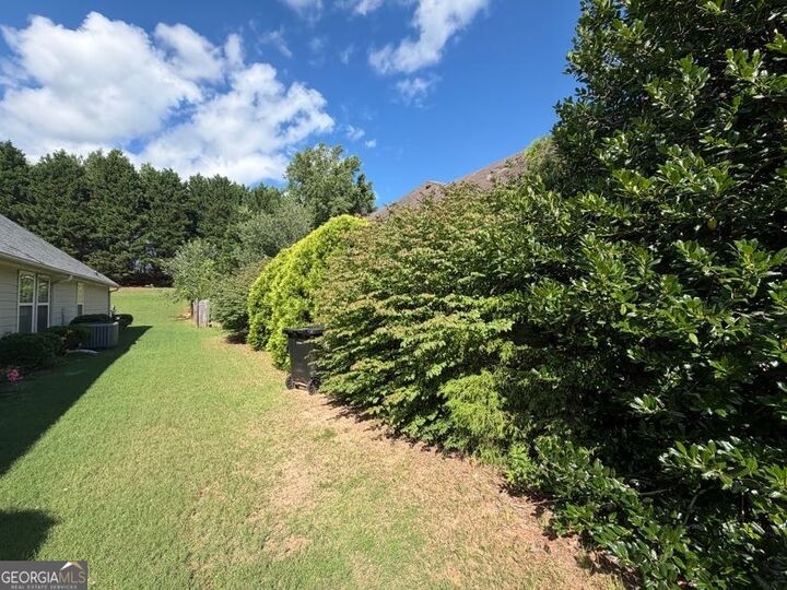 Property Photo: 194 Cedar Mill Drive GA 30132