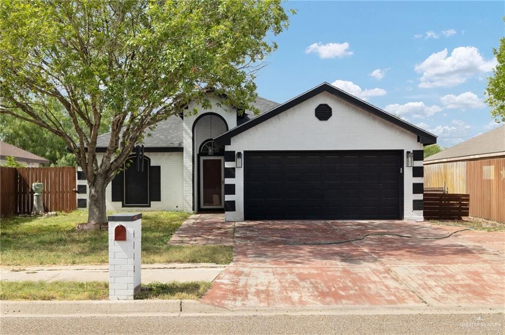 Property Photo: 4412 Toucan Avenue TX 78504