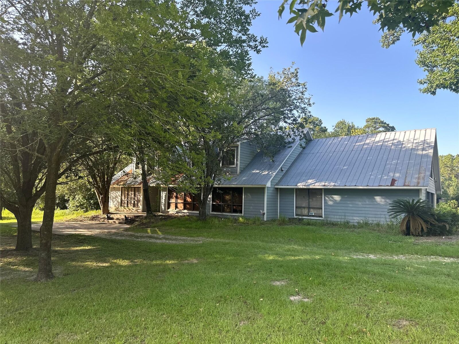 Property Photo:  14750 Exxon Road  TX 77302 
