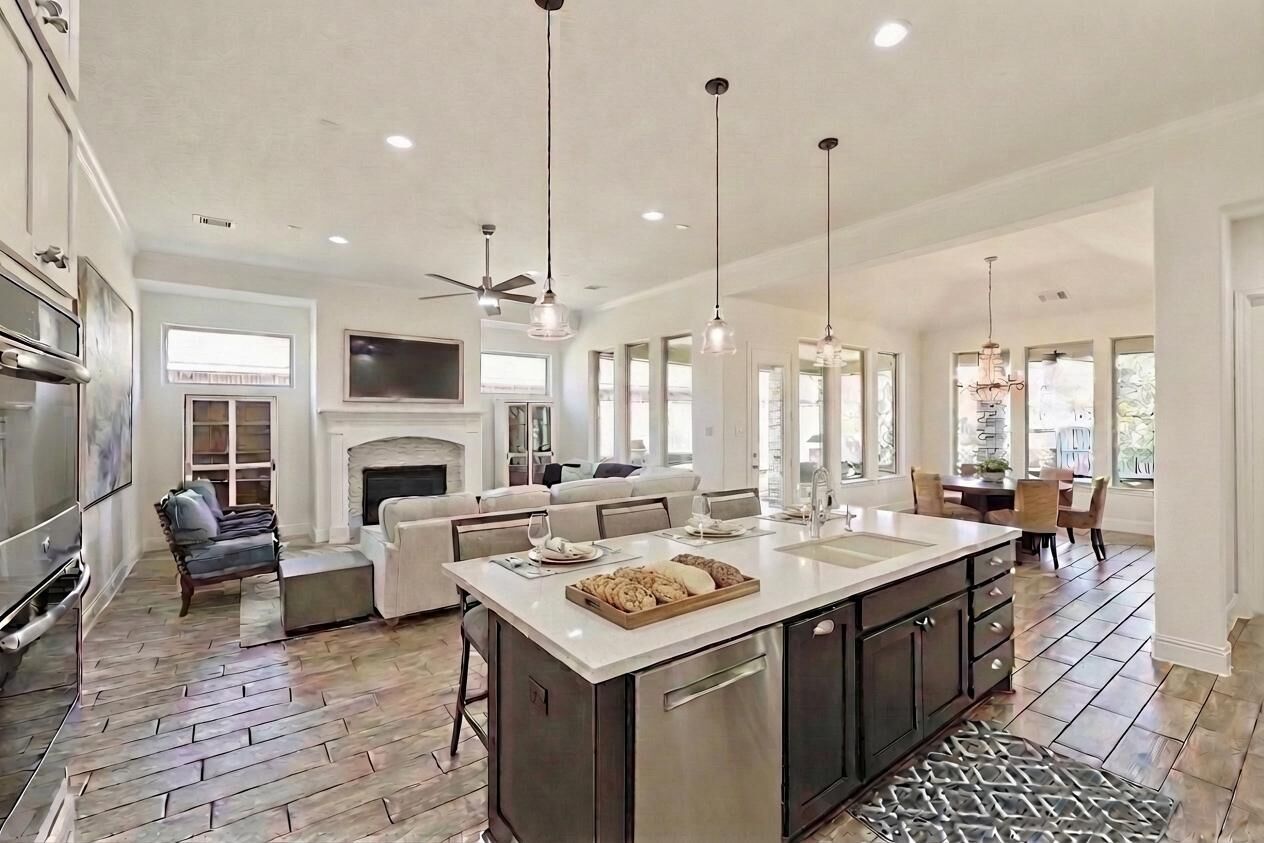Property Photo: 82 N Braided Branch Drive TX 77375