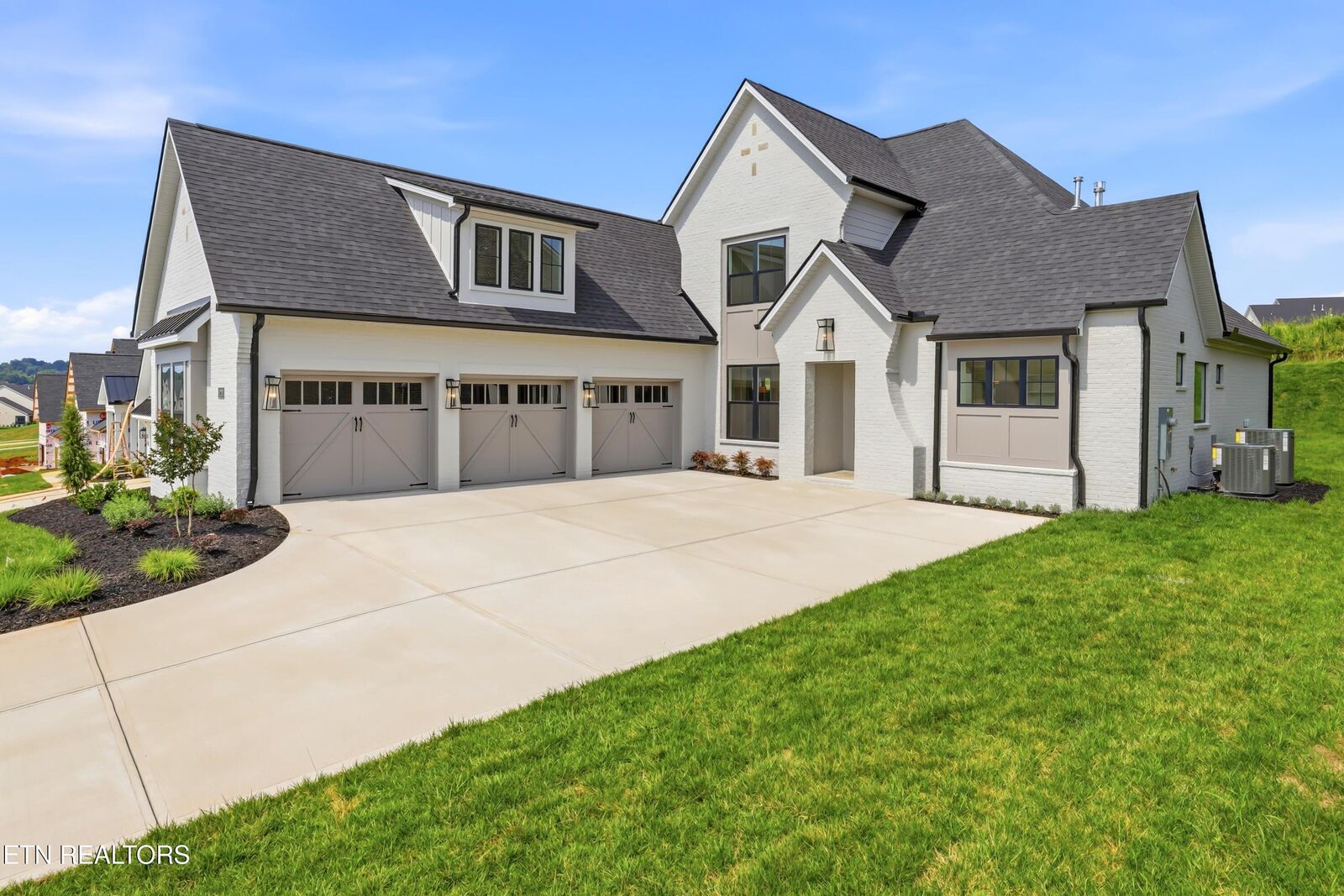Property Photo: 1220 Wagon Hitch Rd TN 37934