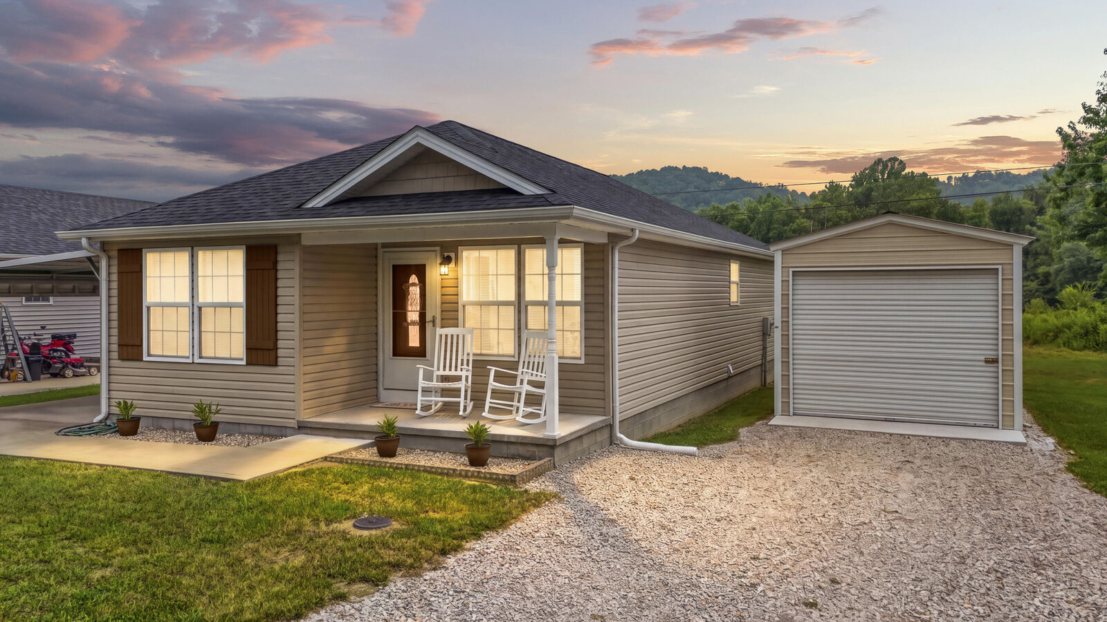Property Photo: 313 Mynhier Road KY 40351