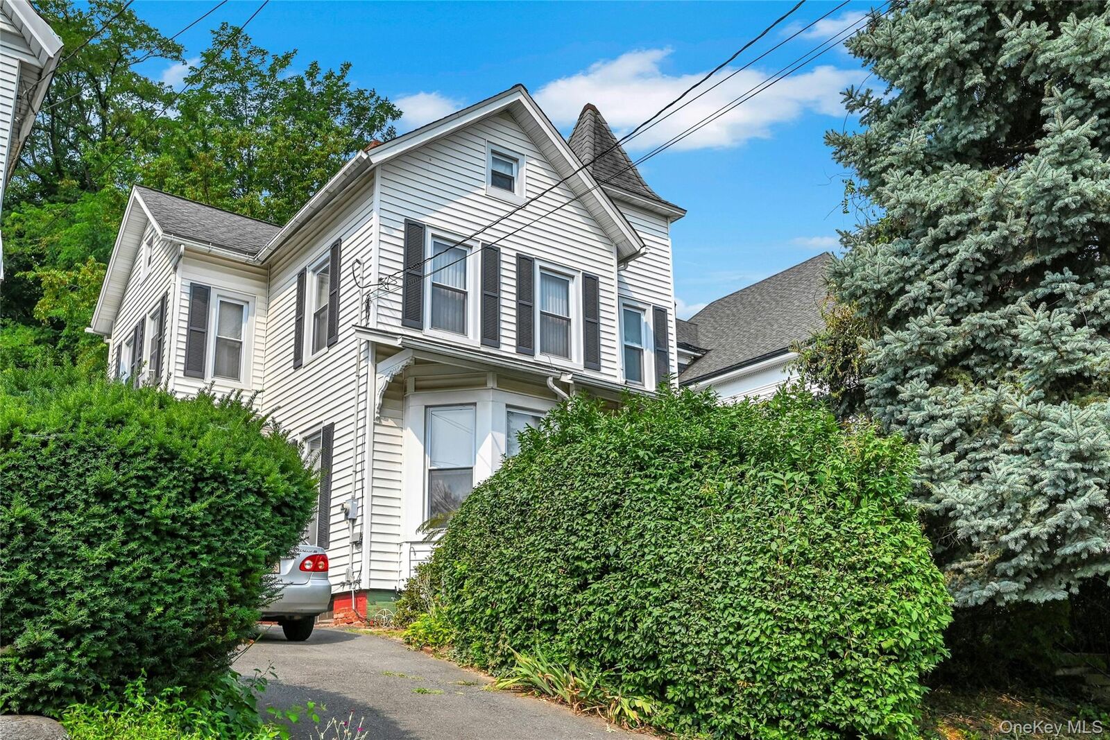 Property Photo:  130 Hudson Avenue  NY 10927 