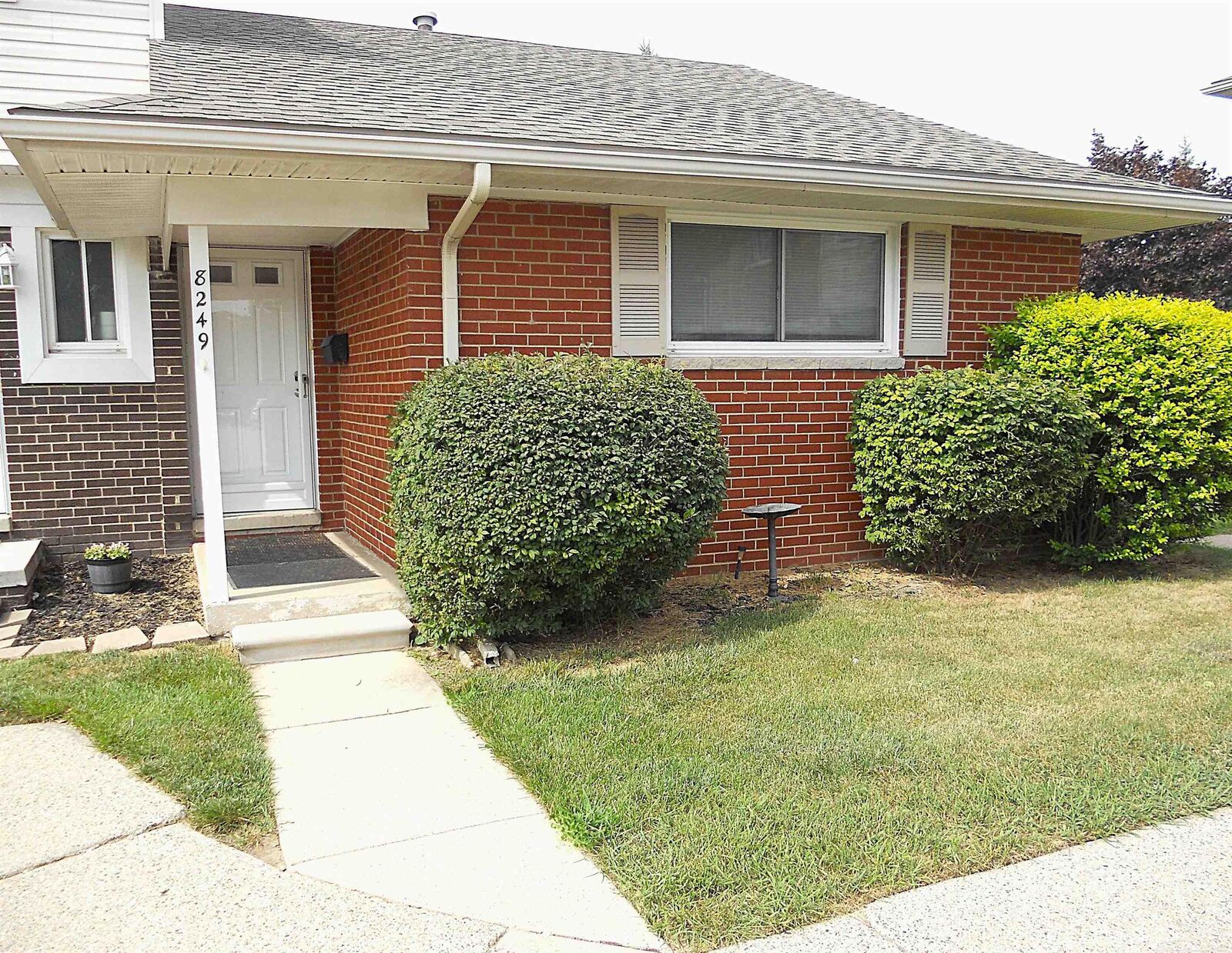 Property Photo:  8249 Dartmouth Avenue  MI 48093 