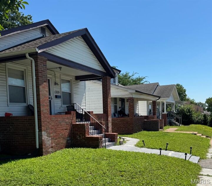 Property Photo:  1039 Wall Street  MO 63147 