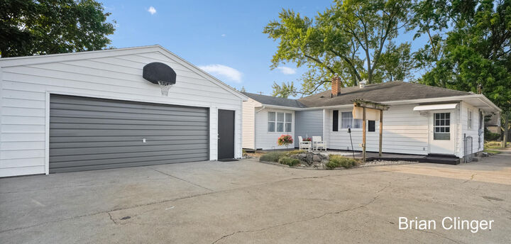 Property Photo: 1061 Den Hertog Street SW MI 49509