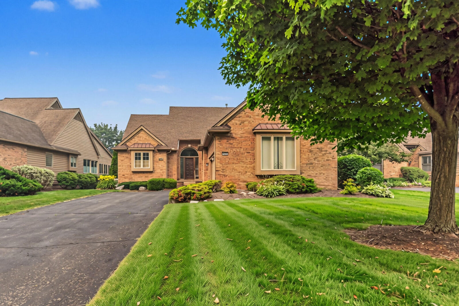 Property Photo: 4682 Sawgrass Drive E MI 48108