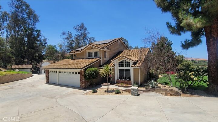 Property Photo: 10851 Orchard View Lane CA 92503