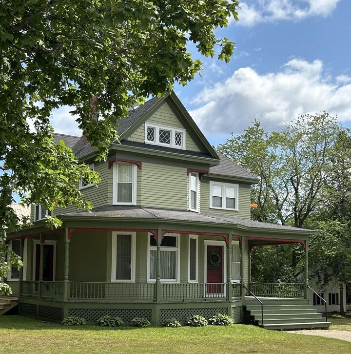Property Photo:  51 Broadway Street  ME 04694 