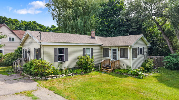 Property Photo:  6 Rooney Street  ME 04412 