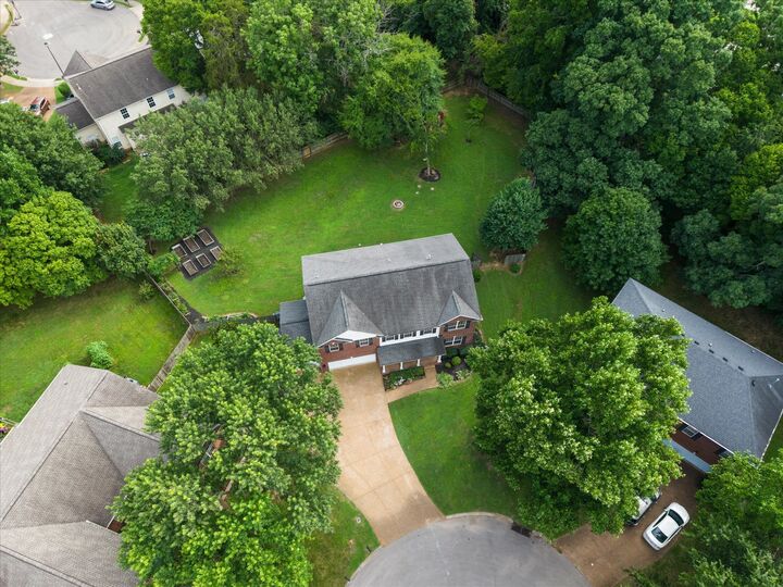 Property Photo:  3107 Thornberry Cir  TN 37174 