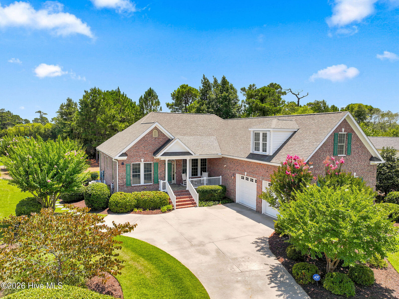 Property Photo: 4249 Skeffington Court NC 28461