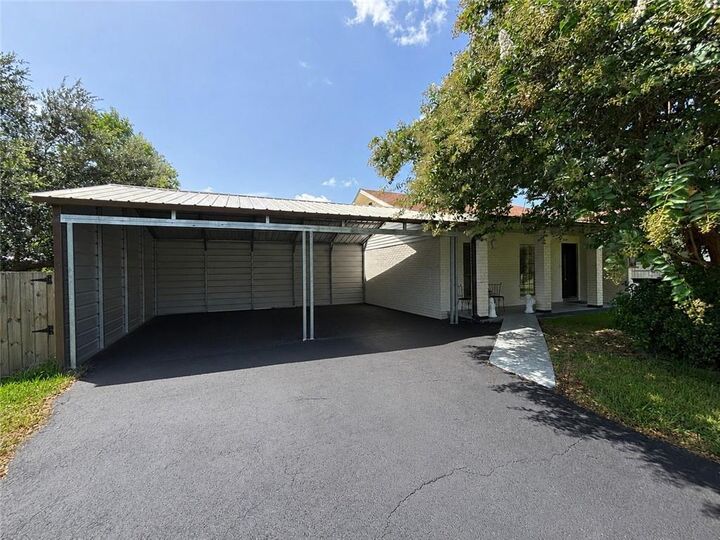 Property Photo:  1929 Jean Lafitte Boulevard  LA 70067 
